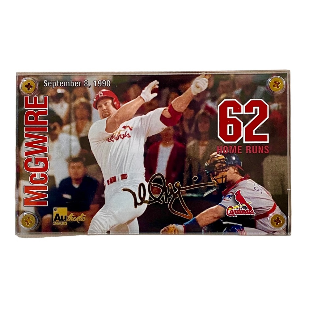 Authentic Images Mark McGwire 62 Home Run 24K Gold Signature Card